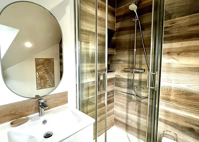 Le Cite, Gare, Hypercentre * ディジョン