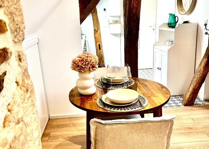 Le Cite, Gare, Hypercentre Apartment *